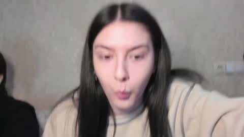 Snapshot of love_lina_muuur chatting on 04/26/26, 07:11 LINA online show from 04/26/26, 07:11