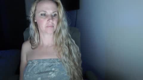 LoVe On  online show from 03/31/26, 02:24