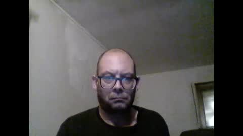 Snapshot of love_pornmovies chatting on 10/27/25, 11:31 LovePorn online show from 10/27/25, 11:31