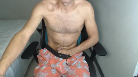 Snapshot of love_room_0206 chatting on 11/13/25, 05:39 Andys and mary online show from 11/13/25, 05:39