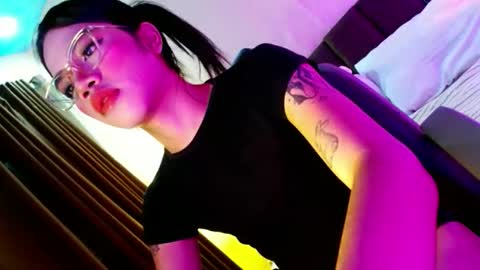 Seren online show from 03/13/26, 04:08