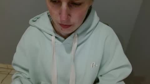 Vivian online show from 01/19/26, 01:15