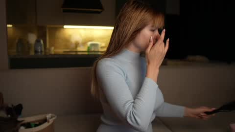 love you to123 online show from 09/28/25, 05:02