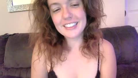Connie Rae online show from 09/19/25, 03:19