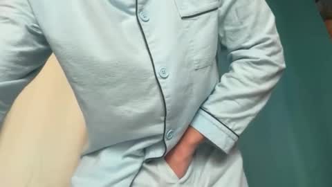 lovecoquin online show from 10/30/25, 02:29