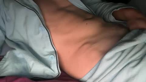 lovecoquin online show from 11/11/25, 09:26