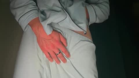 lovecoquin online show from 11/12/25, 08:52