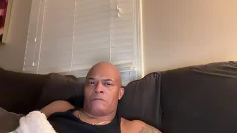 loved19 online show from 11/23/25, 06:24