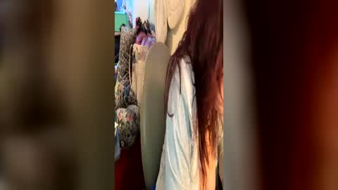 Ashley and Leon online show from 06/19/26, 04:28