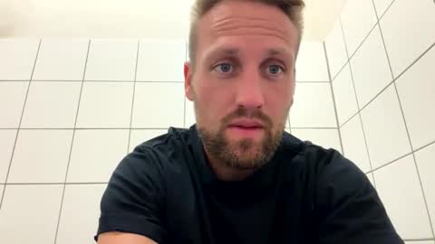 lovefuesse online show from 09/12/25, 10:04