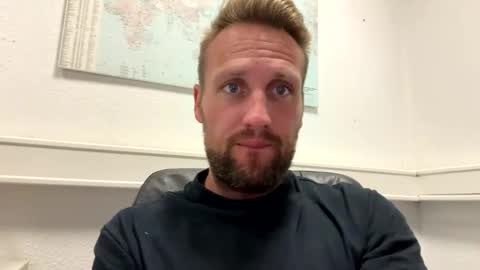 lovefuesse online show from 09/17/25, 07:43