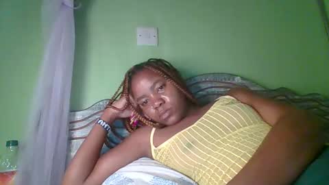 Snapshot of lovegal335 chatting on 01/12/26, 05:34 lovegal335 online show from 01/12/26, 05:34