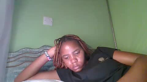 Snapshot of lovegal335 chatting on 01/16/26, 09:24 lovegal335 online show from 01/16/26, 09:24