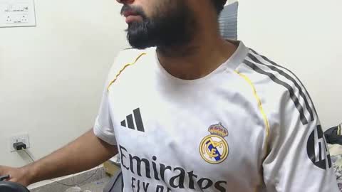 Indian hairy online show from 12/22/25, 09:56