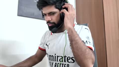 Indian hairy online show from 05/24/26, 05:23