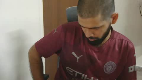 Indian hairy online show from 06/11/26, 12:43