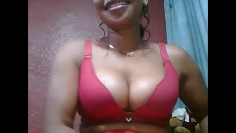 loveinlife750427 online show from 10/18/25, 05:32