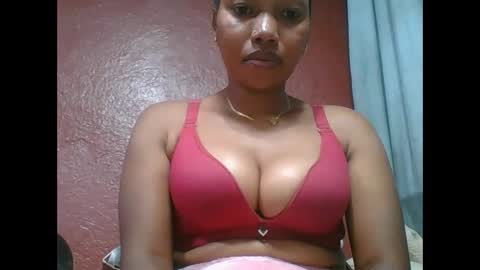 loveinlife750427 online show from 11/14/25, 05:39