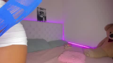 Val online show from 01/11/25, 03:13