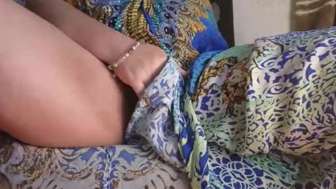 Snapshot of lovelace390 chatting on 10/28/25, 03:54 Amber online show from 10/28/25, 03:54