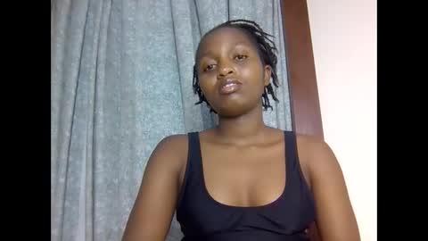 lovelbrownie online show from 10/16/25, 09:38