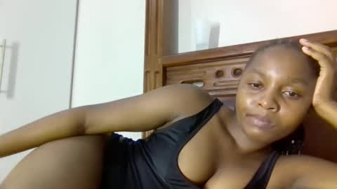 lovelbrownie online show from 03/15/26, 06:58