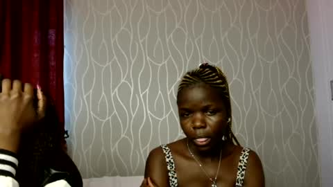 Snapshot of lovelent_shaz chatting on 08/03/26, 08:57 Shaz online show from 08/03/26, 08:57