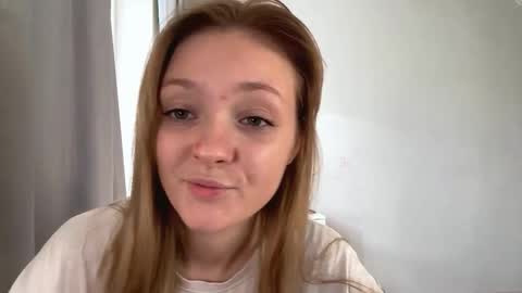 Ella online show from 11/10/25, 06:34