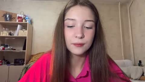 Snapshot of lovelladonaghe chatting on 07/03/26, 02:12 Lina online show from 07/03/26, 02:12
