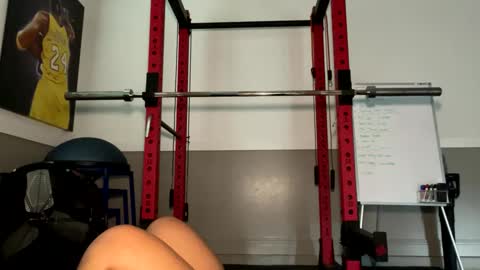 Love online show from 09/27/25, 10:59