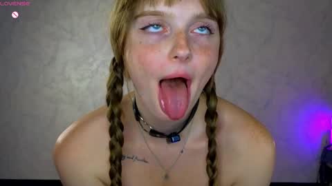 Molly online show from 03/27/26, 07:02