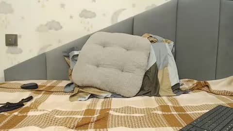 lovellykitty online show from 01/22/25, 10:18