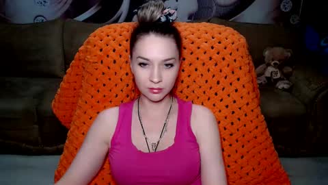 private open online show from 01/01/25, 04:07