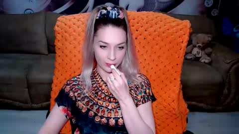 private open online show from 03/01/25, 04:44