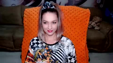 private open online show from 03/02/25, 02:43