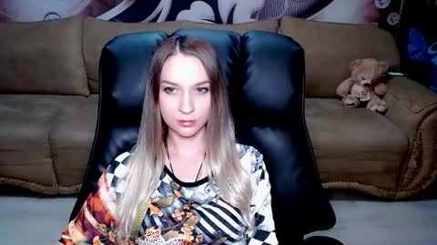 private open online show from 03/12/25, 11:53