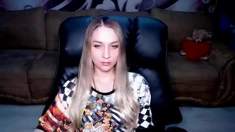 private open online show from 10/09/25, 02:26