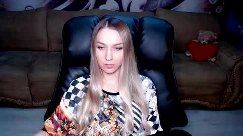private open online show from 10/19/25, 02:29