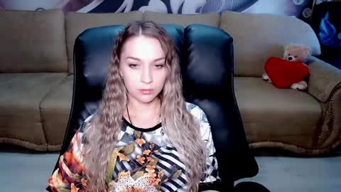 private open online show from 03/29/26, 01:11