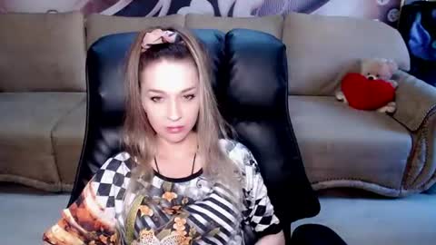 private open online show from 07/05/26, 02:24