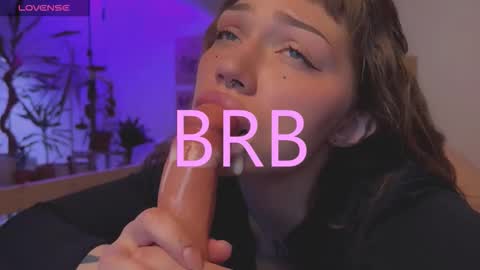 Elsa online show from 09/15/25, 02:44