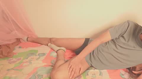 Snapshot of lovely__person chatting on 11/23/25, 09:25 Lovely Person online show from 11/23/25, 09:25