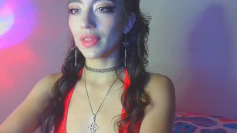 Snapshot of lovely_akira_xwx chatting on 10/05/25, 06:34 Tami online show from 10/05/25, 06:34