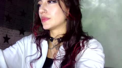 Snapshot of lovely_akira_xwx chatting on 05/12/26, 05:48 Tami online show from 05/12/26, 05:48