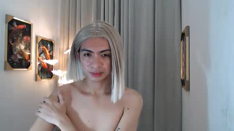 alwina online show from 04/18/26, 08:42