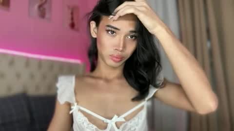 Snapshot of lovely_briana1 chatting on 05/18/26, 10:04 BABY BRIANA online show from 05/18/26, 10:04