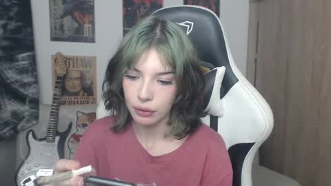 Cassie online show from 01/25/25, 04:34