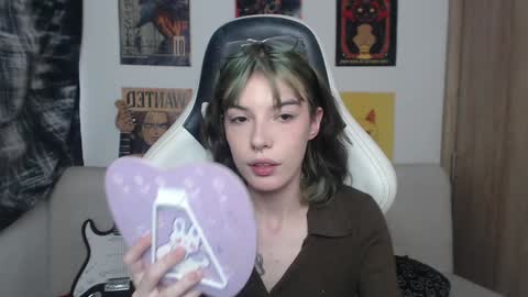 Cassie online show from 01/29/25, 10:11