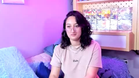 Chloe online show from 01/16/25, 05:33