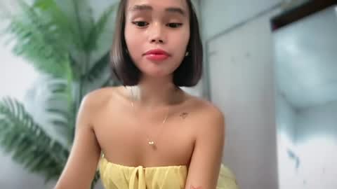 Snapshot of lovely_cittie18 chatting on 05/17/26, 07:17 lovely_cittie18 online show from 05/17/26, 07:17